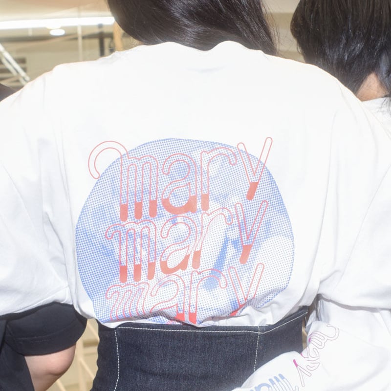4人組フェードロゴTシャツ -Black- 【マリマリマリー×マンガート 4人組フェードロゴTシャツ -Black- 【マリマリマリー×マンガート