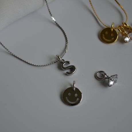 momo.accessory