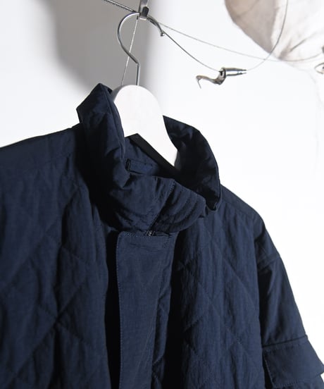 Kics Document. - QUILTED NYLON STAND COAT, NVY.