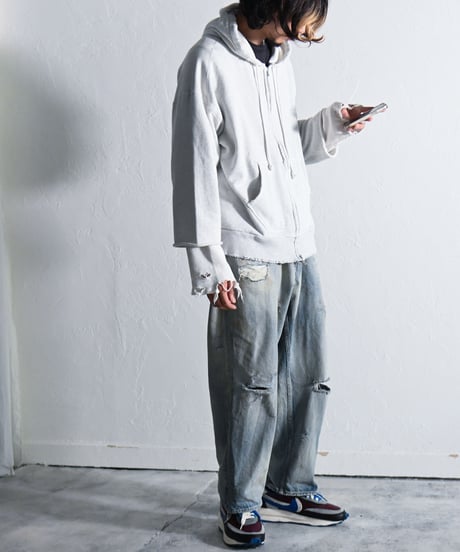 ANCELLM - ZIP-UP HOODIE, WHITE.