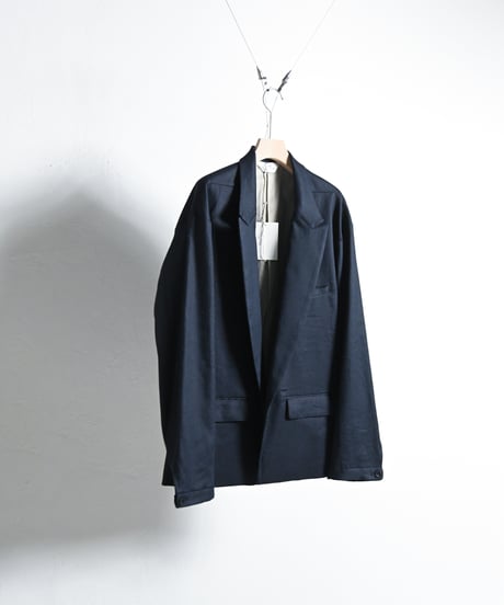 ANCELLM - BUTTONLESS TAILORED JACKET, NAVY.