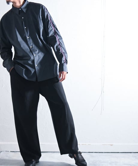 KIMURA - 20needles / split raglan sleeve shirt, CHARCOAL × MULTI COLOR stitch #7.