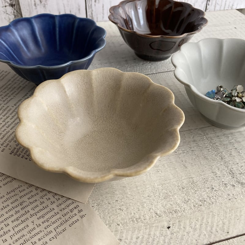 □器□菊形 小鉢 11cm【美濃焼】 | Natural Style CHERYL □器□菊形 小鉢 11cm【美濃焼】 | Natural Style CHERYL
