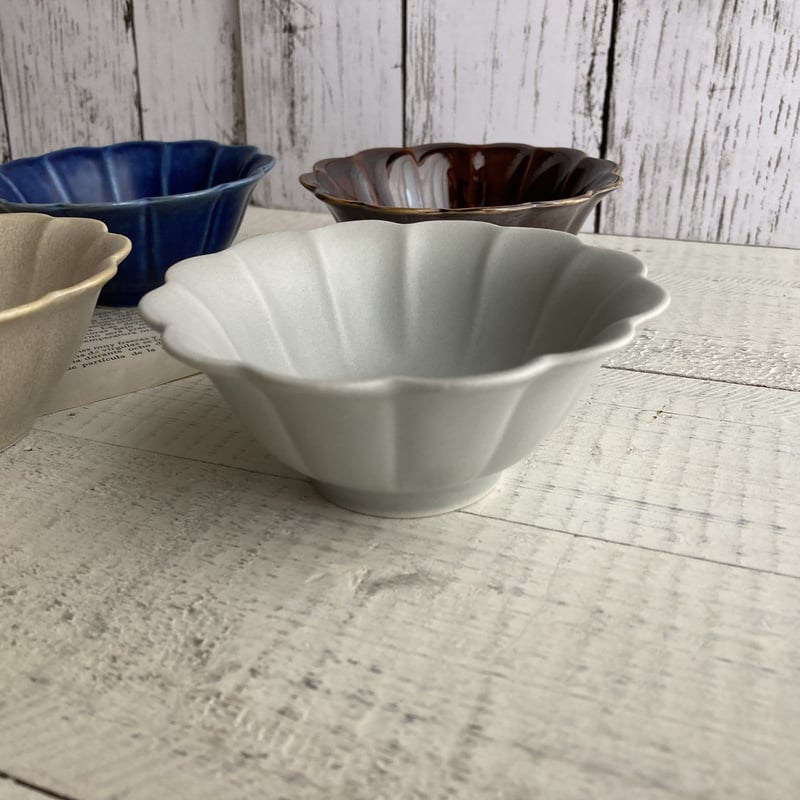 □器□菊形 小鉢 11cm【美濃焼】 | Natural Style CHERYL □器□菊形 小鉢 11cm【美濃焼】 | Natural Style CHERYL