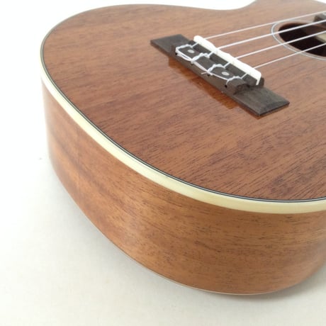 DCT　DUC-202M　マホガニー　コンサート ウクレレ