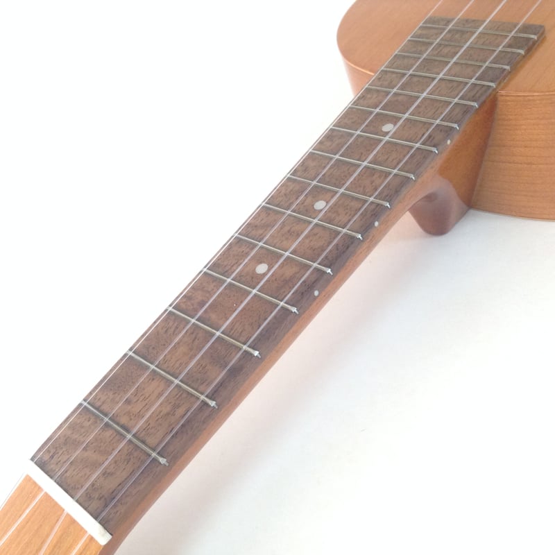 Famous(フェイマス) FS-11G ソプラノウクレレ チェリー材 日本製