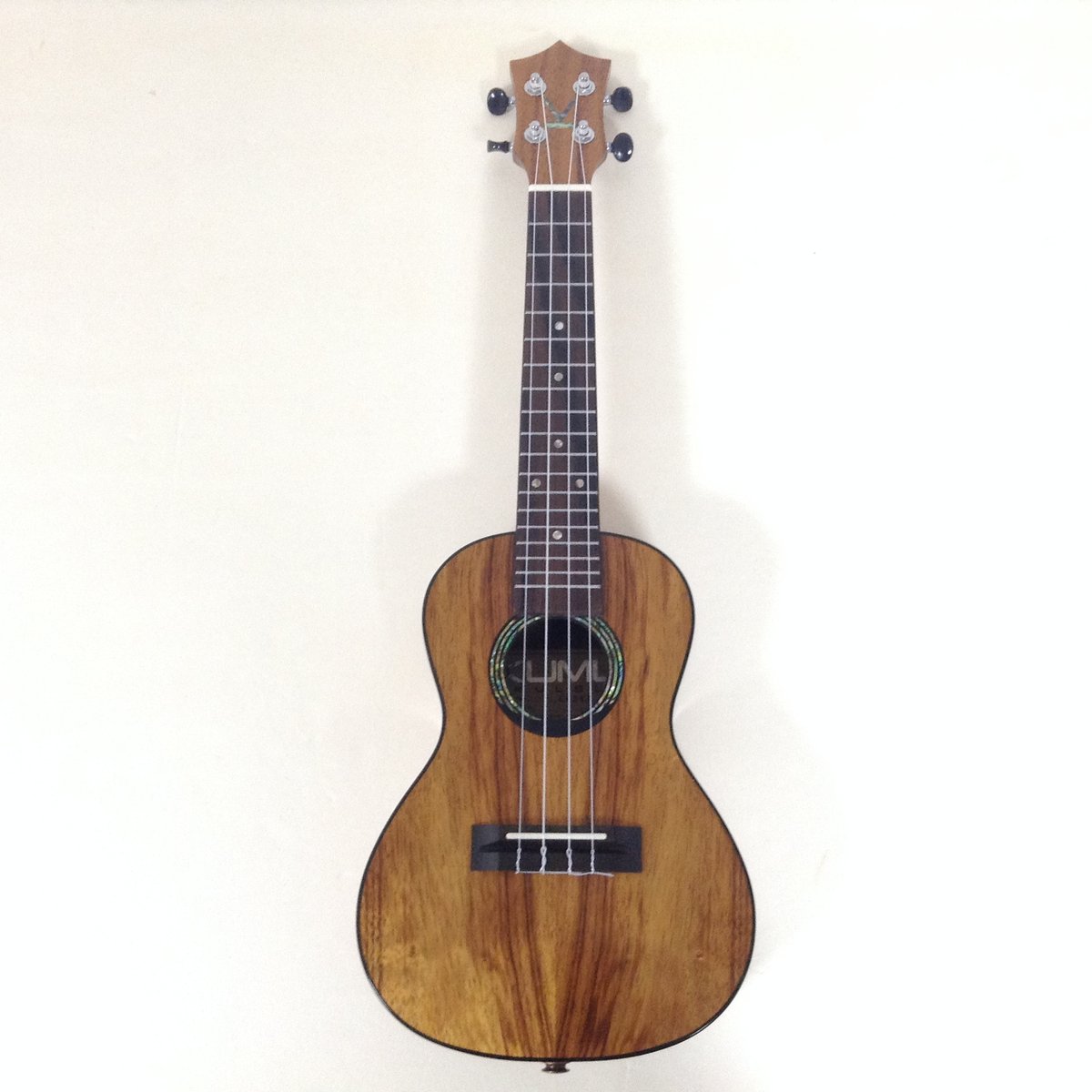 KUMU(クム) CM54AP ピックアップ搭載 コンサートウクレレ ハワイアン