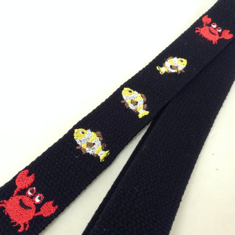 ウクレレストラップ LIVE LINE（ライブライン）刺繍柄 カニ＆魚