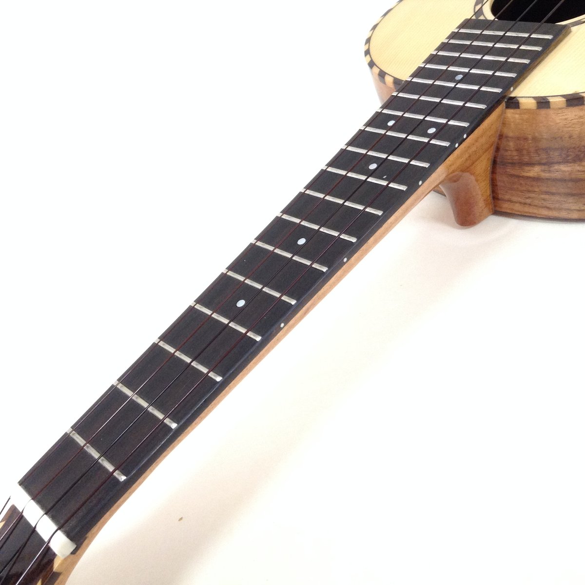 millar(ミラー) SP-240W コンサートウクレレ イングランド