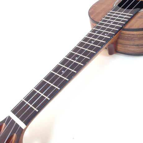 millar(ミラー)　TA-240K　コンサートウクレレ　アカシア単板