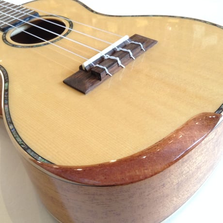 DCT　DUC-450　スプルース単板　コンサートウクレレ