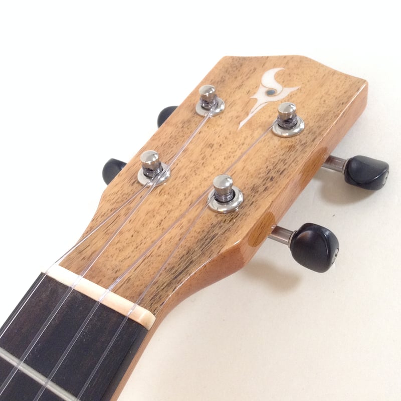 DCT KOKOMO-6 コンサート ウクレレ マンゴー単板 | ウクレレ通販