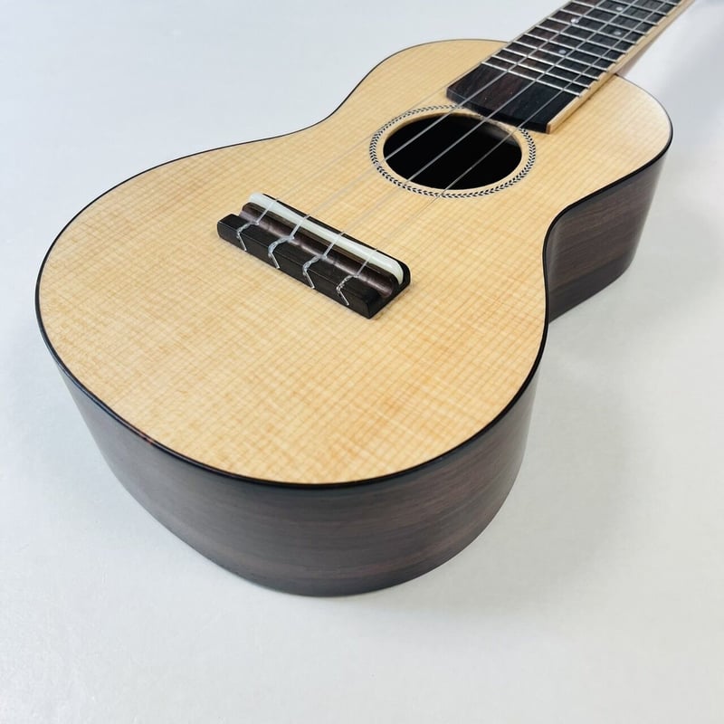 四弦舎 #23367 ソプラノウクレレ シトカスプルース単板 | ウクレレ通販