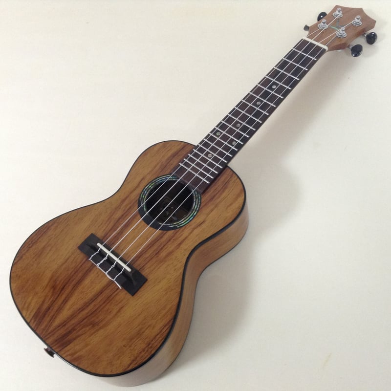 KUMU(クム) CM54AP ピックアップ搭載 コンサートウクレレ ハワイアン