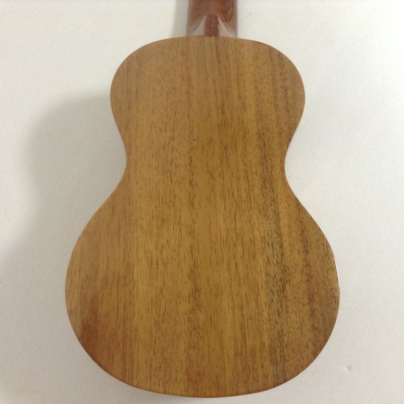 Famous(フェイマス) FS-5G ソプラノウクレレ ハワイアンコア材