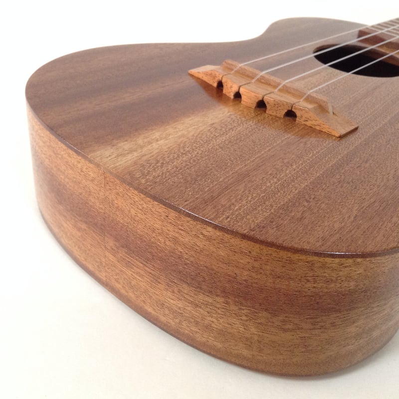 Kelii ケリー C-B/M コンサートウクレレ マホガニー 単板 ハワイ製  