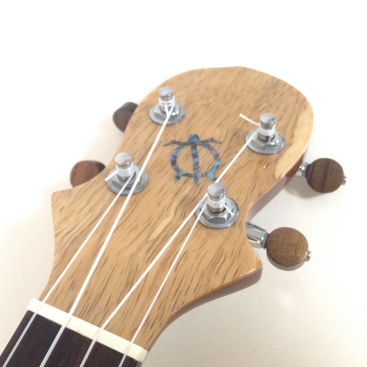 BIG ISLAND（ビッグアイランド） U-MO-CTS コンサートウクレレ  