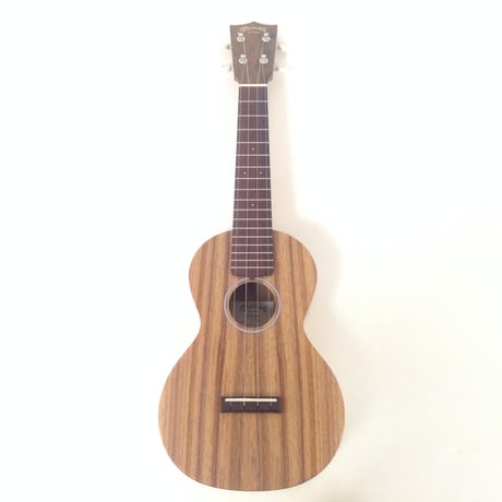 Martin(マーティン)　C1K Uku 　#37176　コンサート ウクレレ　ハワイアンコア 単板