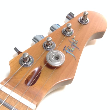 Flight Rock Series      FUR-PF-TBK  STタイプのギターをモチーフとしたPahfinder