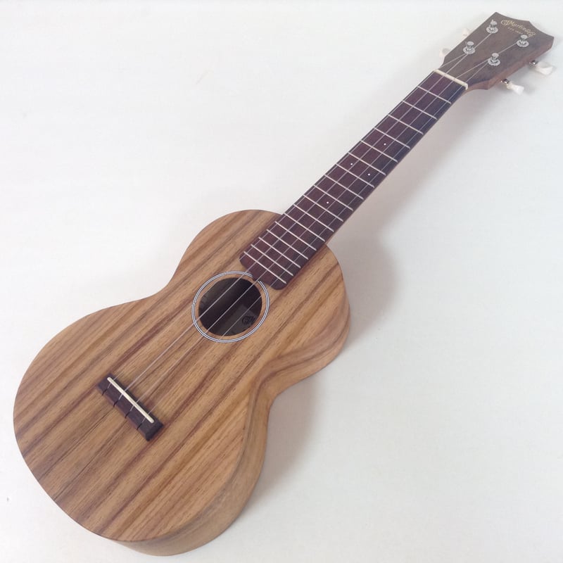 w*l様 マーチン コンサートウクレレ　 Martin C1K UKE カバー付 Amazon.co.jp: Martin C1K Uke マーチン コンサートウクレレ : 楽器