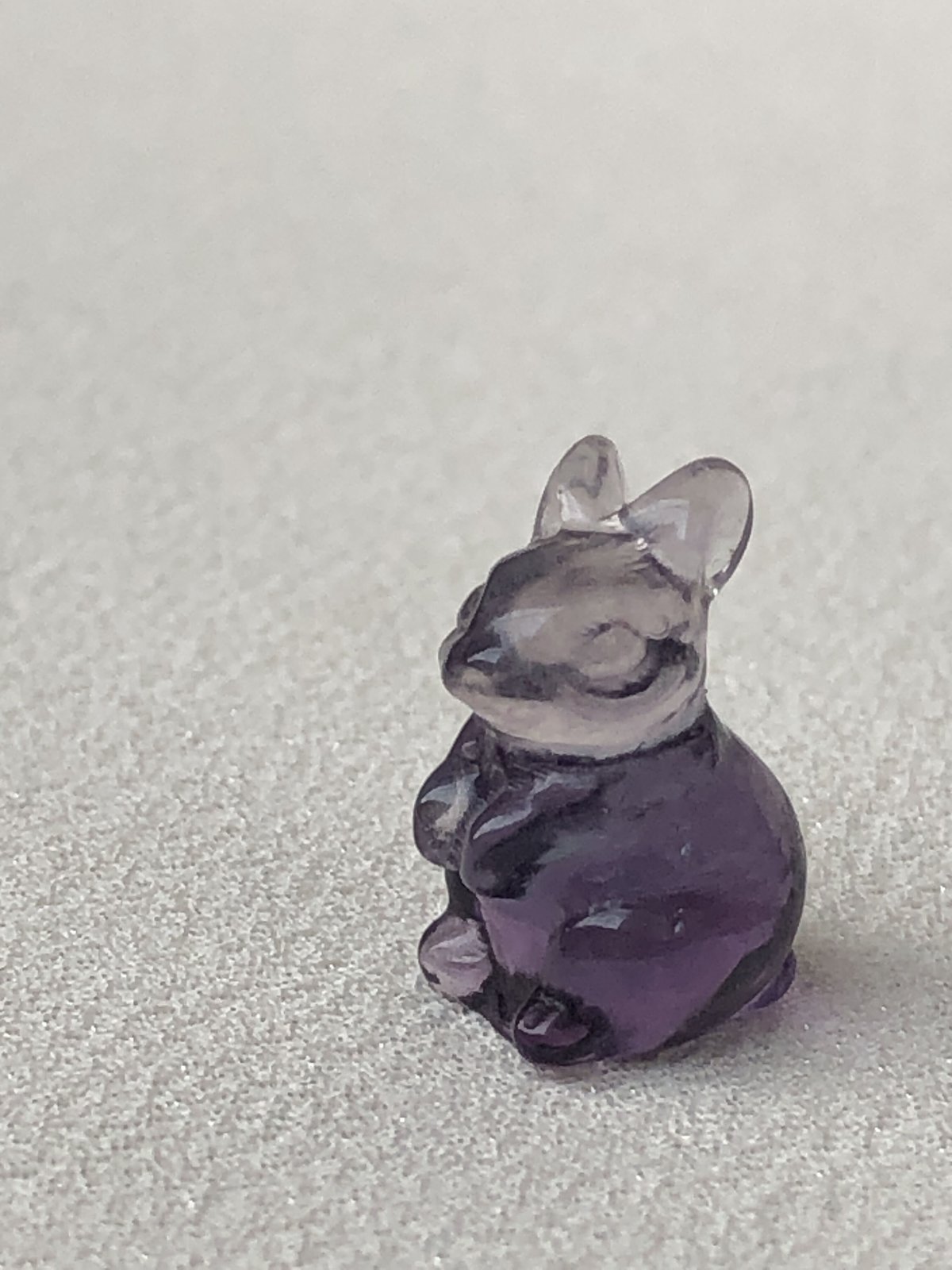 フローライトのうさぎカービング B | asterisk