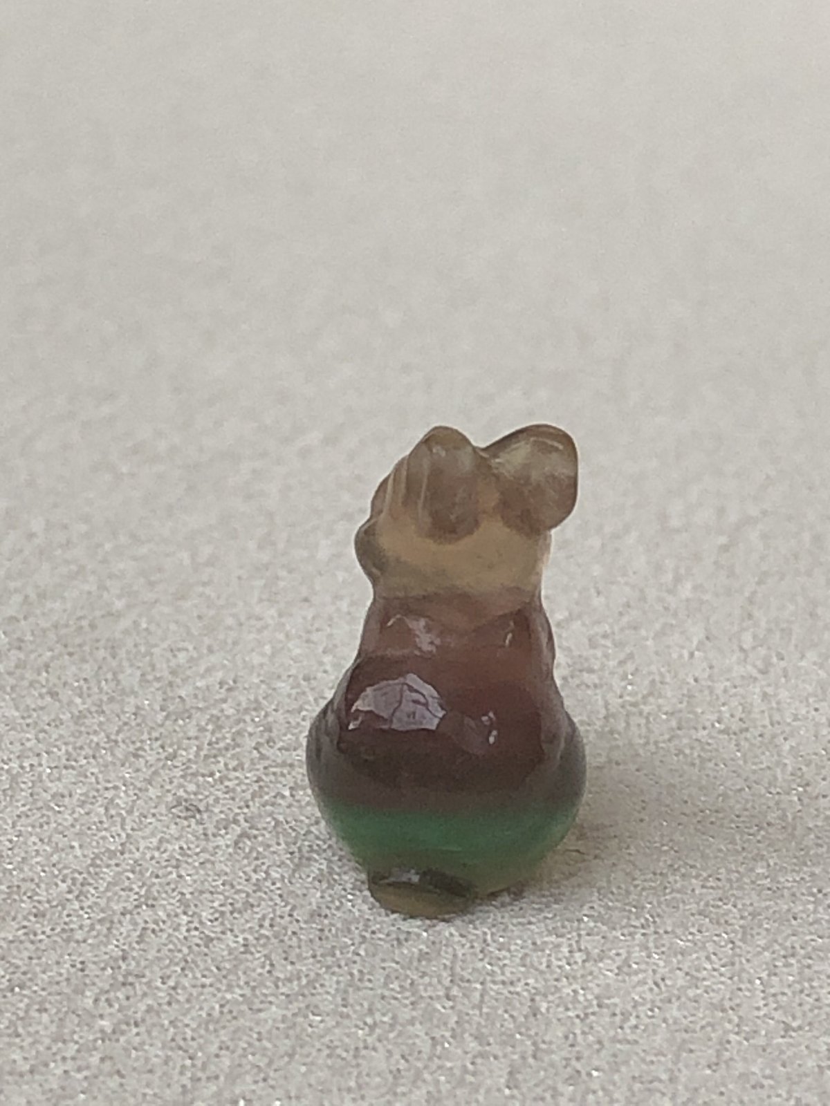 フローライトのうさぎカービング G | asterisk