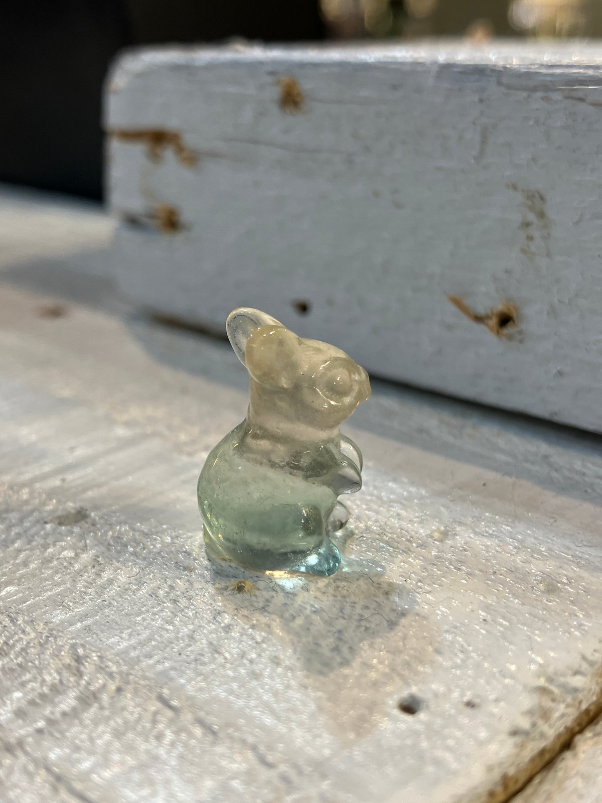 フローライトのうさぎカービング M | asterisk