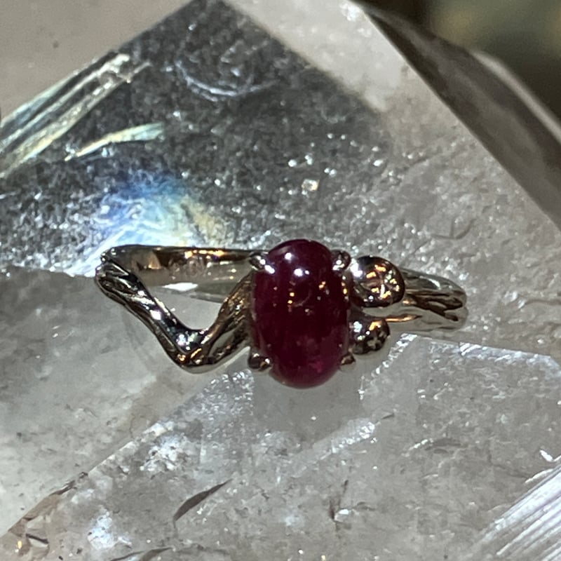 種のリング ルビー | asterisk