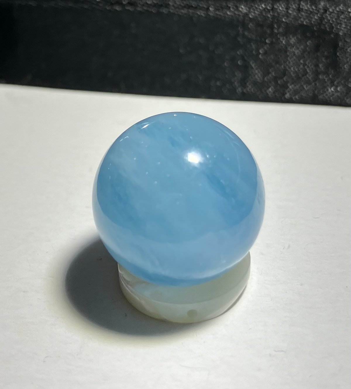 超高品質♡ 虹 透明感 アクアマリン スフィア 丸玉 台座付き ブルー 天然石 アクアマリン スフィアF 台座付 | asterisk