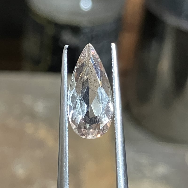 ピンクの輝き　ピンクファイヤークォーツ　ビーズ　4 ピンクファイヤークォーツ 140.35ct 特大 コレクターズルース