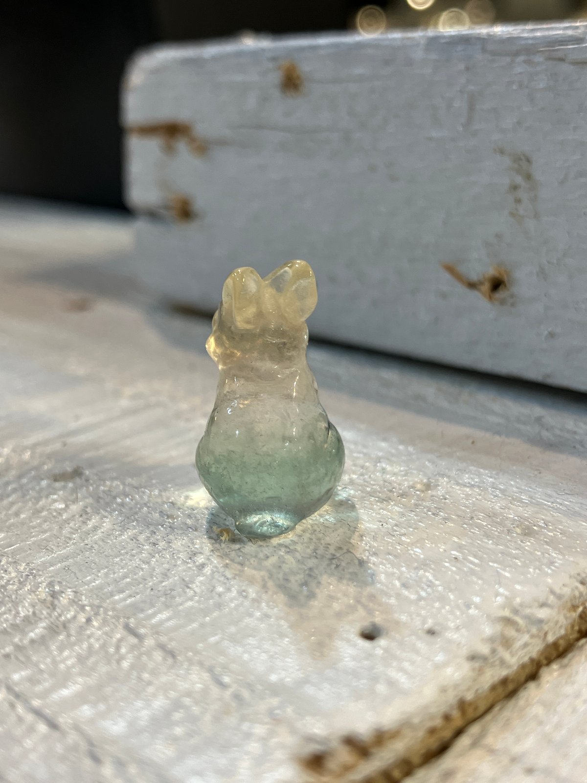 フローライトのうさぎカービング M | asterisk