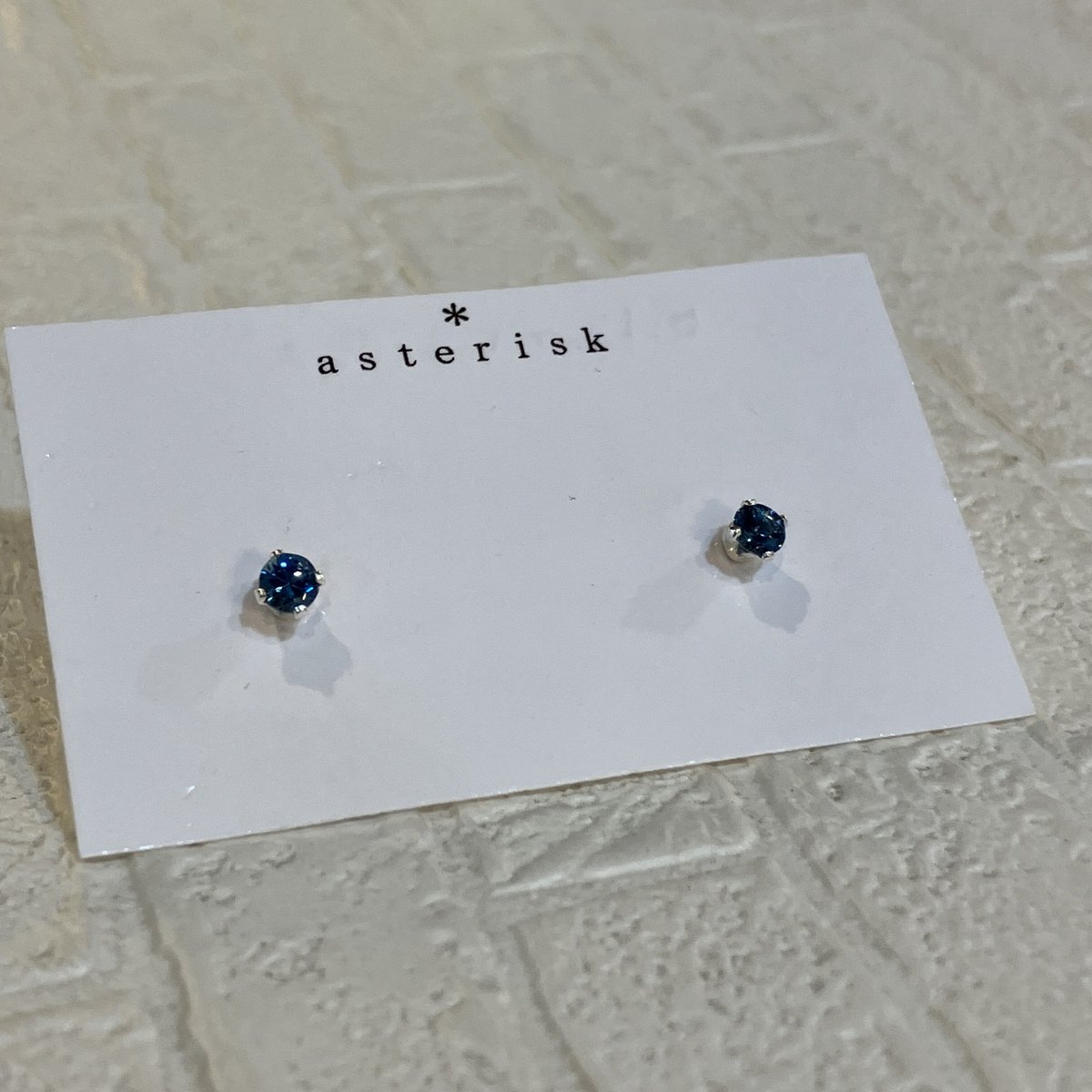 ロンドンブルートパーズのピアス | asterisk