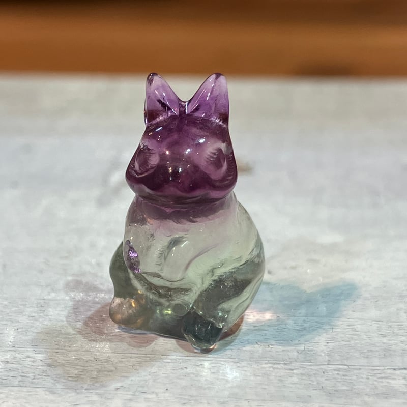 キャンディー フローライト うさぎ　セット　カービング　彫り物　双子　ペア　蛍石 a2d524fc72f3d7c22cbc3ddc0709ef