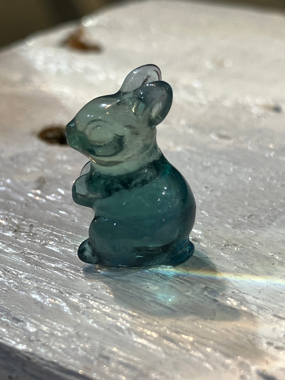 フローライトのうさぎカービング O | asterisk