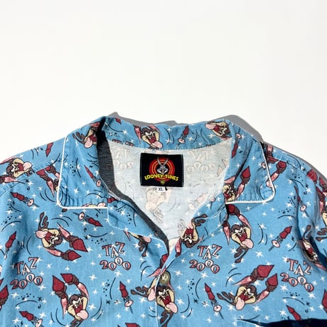 LOONEY TUNES sleeping shirt
