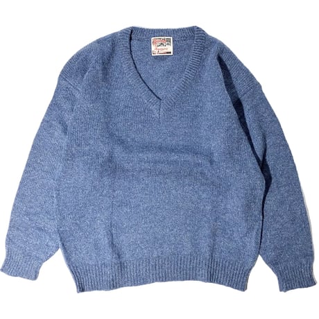 vintage vneck wool Knit