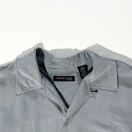 KENNETH COLE open collar shirt
