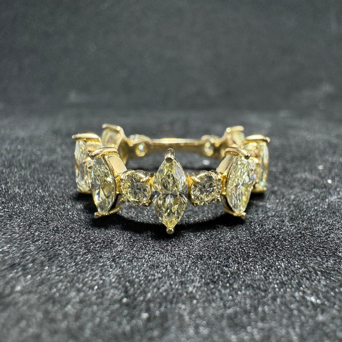 ◎レデッサンドゥデュー♡K18YGマーキスカット天然ダイヤ フル