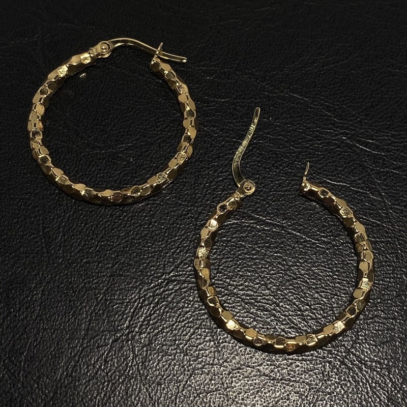 K18YGデザインフープピアス | 日本最大級の品揃えを誇る大阪 心斎橋  