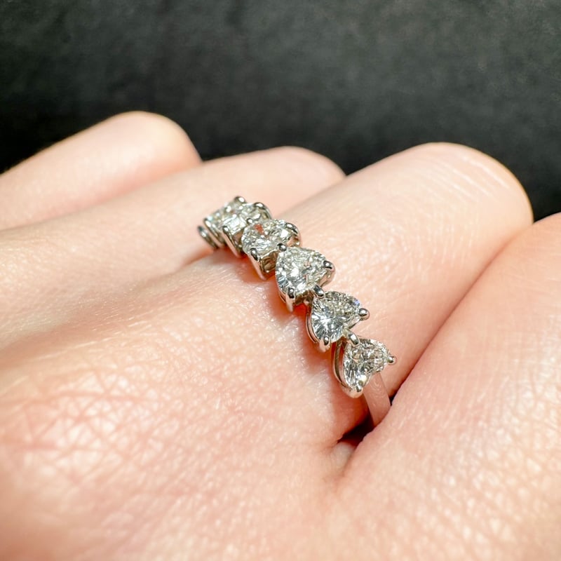 ハートシェイプ ダイヤモンド リング エタニティ D0.80ct Pt ダイヤ ハートシェイプ ダイヤモンド リング エタニティ D0.80ct Pt ダイヤ