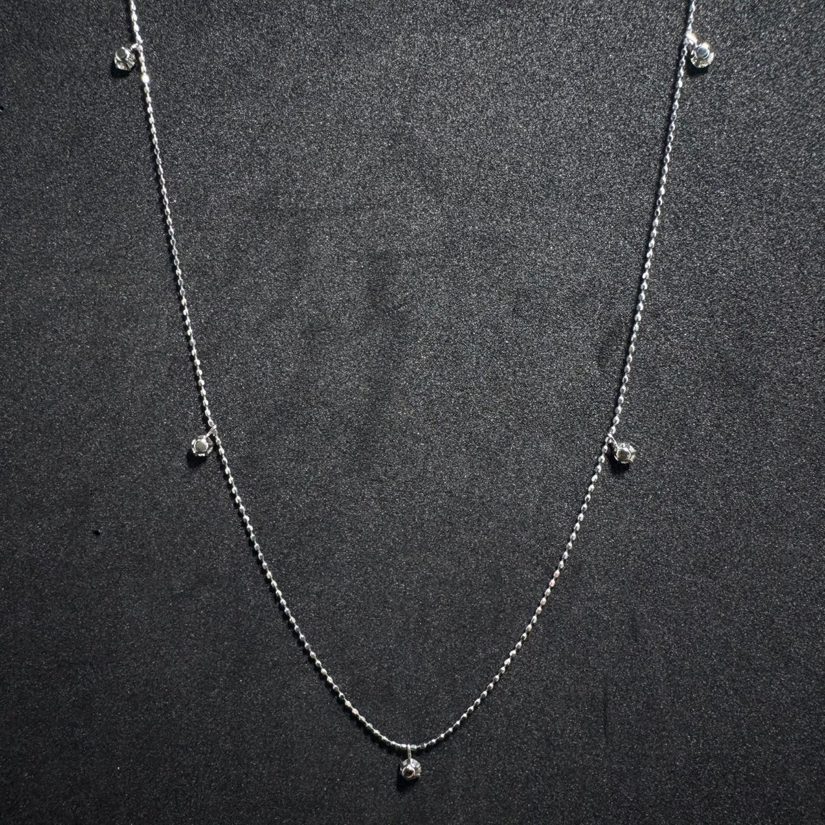 Pt850/900 0.34ct H&C ダイヤモンド ステーションネックレス