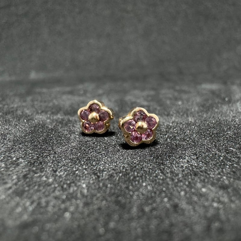 k18YG金具✨ピンクベージュサファイア、ダイヤモンドピアス(両耳) k18YG金具ピンクベージュサファイア、ダイヤモンドピアス(両耳)