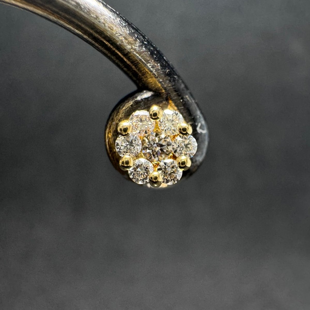 K18YG0.20ctダイヤモンドピアス | 日本最大級の品揃えを誇る大阪