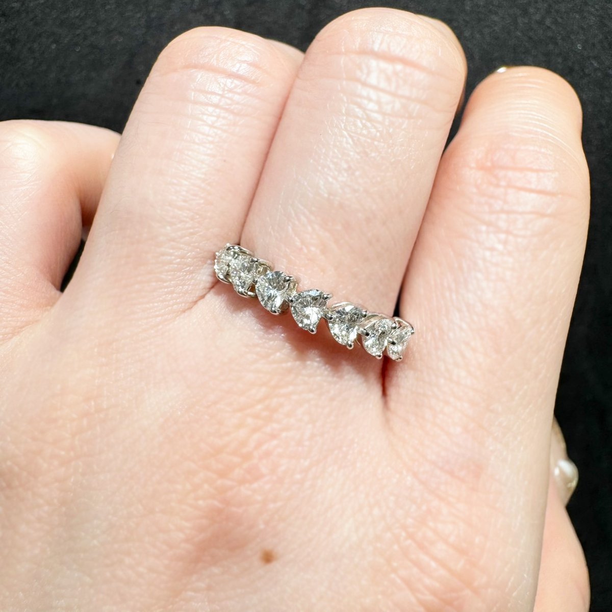 ハーフエタニティリング　ダイヤモンド Pt 0.771ct ハートシェイプダイヤモンド ハーフエタニティリング