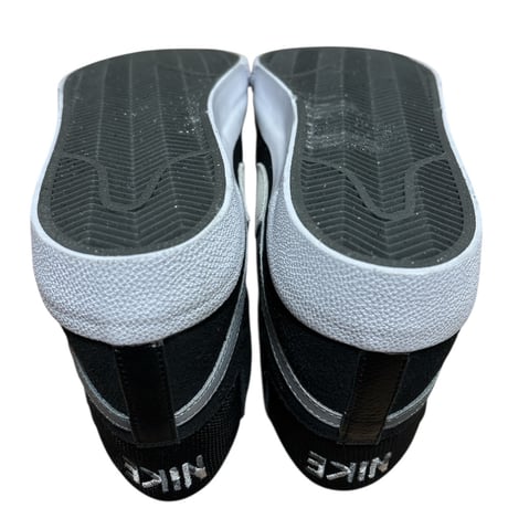NIKE SB ZOOM BLAZER MID PRM (新品)