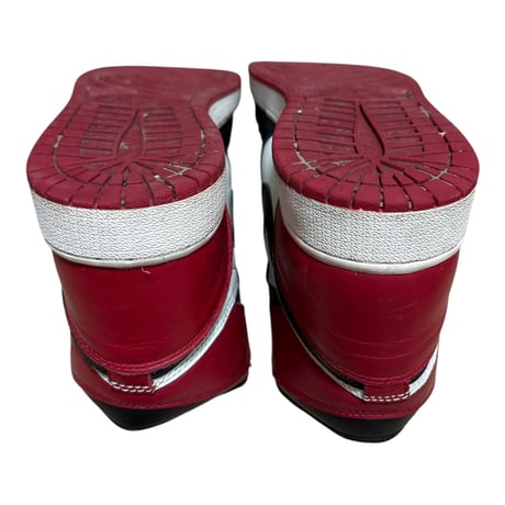 NIKE GS AIR JORDAN 1 RETRO HIGH BRED TOE
