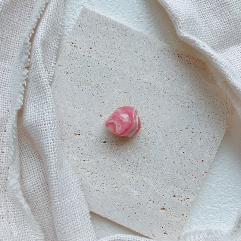 ☆特選一連☆バラ色の人生♢パワーストーンの女王【インカローズさざれ