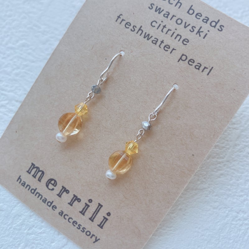 61✧成功と癒し✧シトリンとスワロフスキーのピアス | merrili