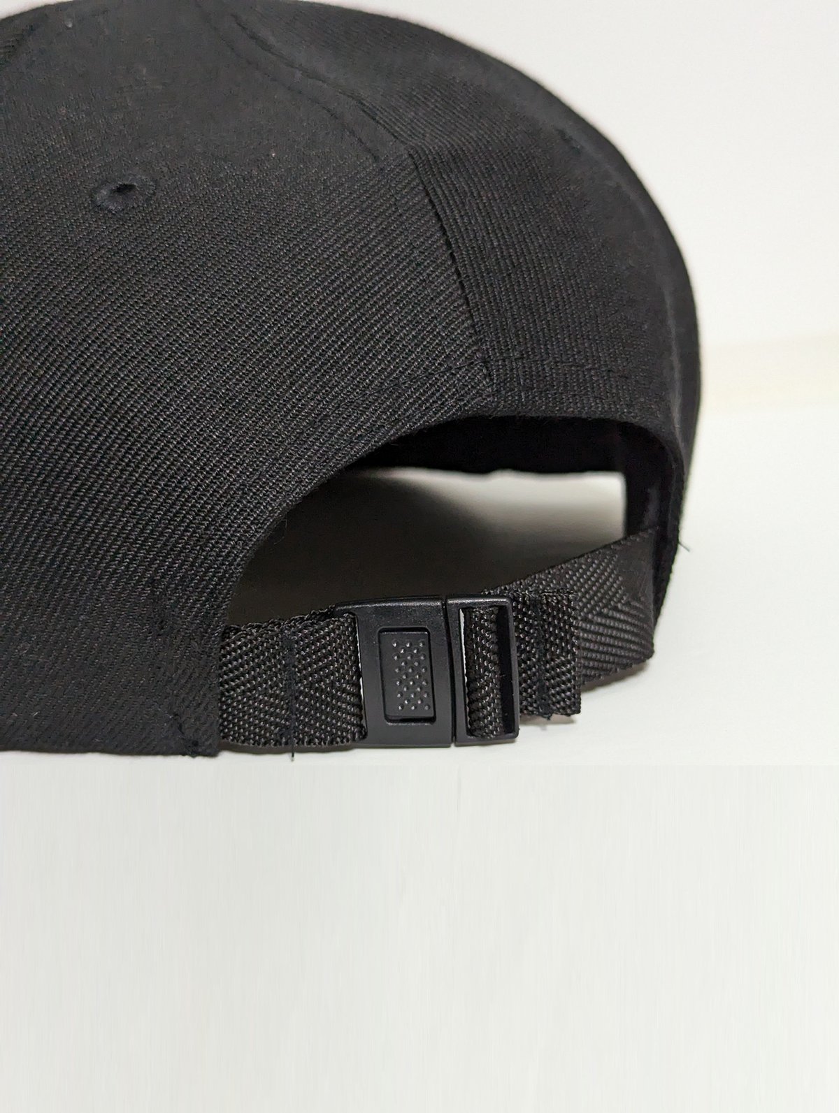 つば広キャップ！】