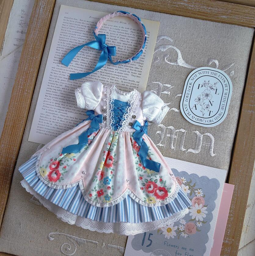aki7129さん専用　2点　ドールチャーム　ハンドメイド　ウェディングドール aki7129さん専用 2点 ドールチャーム ハンドメイド ウェディング